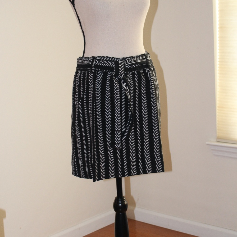 Ann Taylor LOFT, tie belt  skirt with pockets ...
